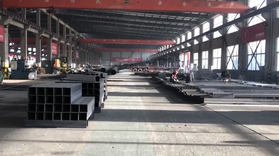 30m 亜鉛メッキ鋼製 LED ランプ付きスタジアム街灯用ハイポール